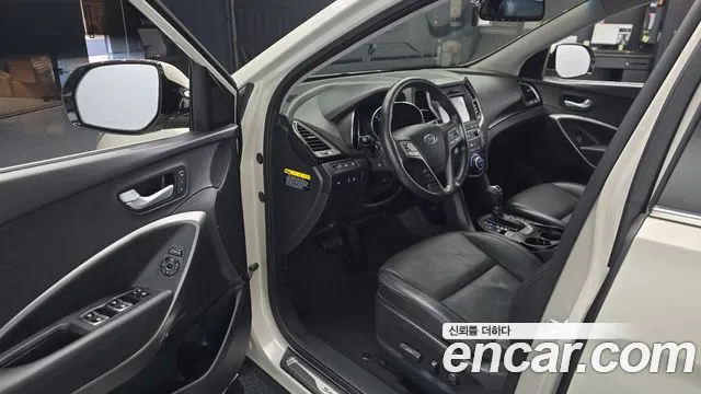 Hyundai Santafe 2015 — фото 11
