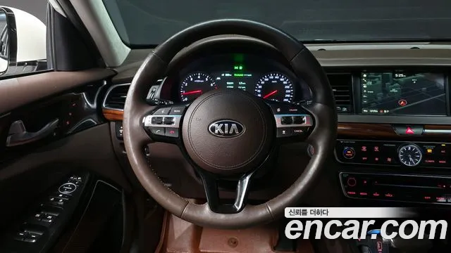 Kia K7 2016 — фото 13
