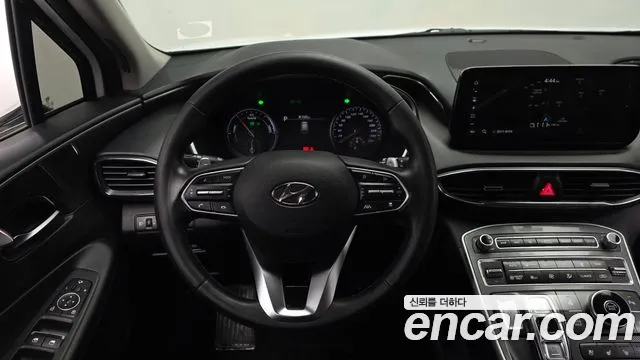 Hyundai Santafe 2022 — фото 13