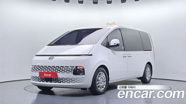 Hyundai Staria 2022 — фото 1