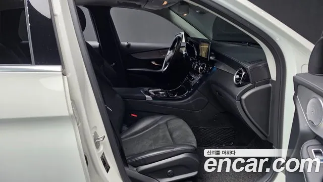 Mercedes-Benz GLC-Class 2019 — фото 11