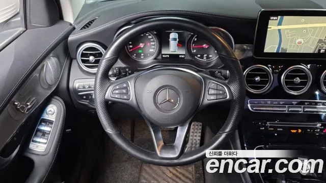Mercedes-Benz GLC-Class 2019 — фото 13