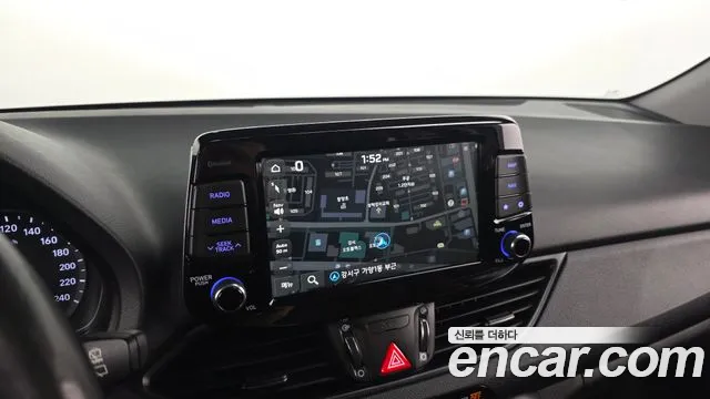 Hyundai i30 2018 — фото 15