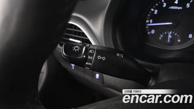 Hyundai i30 2018 — фото 19