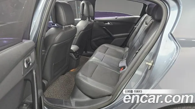 Peugeot 508 2014 — фото 13