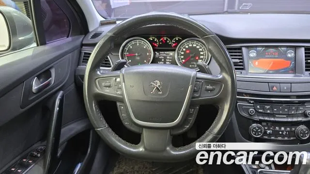 Peugeot 508 2014 — фото 14