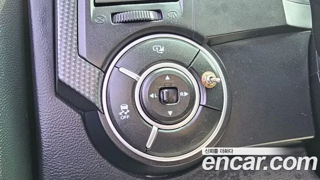 KG_Mobility_Ssangyong KORANDO 2015 — фото 14