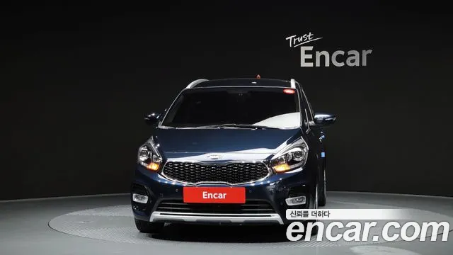 Kia Carens 2018 — фото 3
