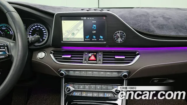 Hyundai Grandeur 2018 — фото 15