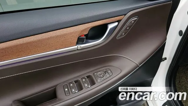 Hyundai Grandeur 2018 — фото 20