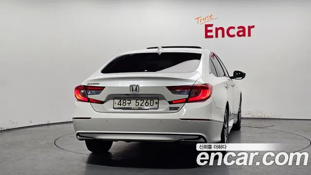 Honda Accord 2018 — фото 4