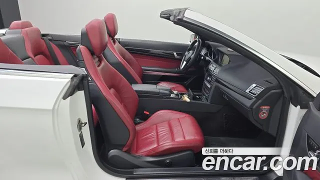 Mercedes-Benz E-Class 2015 — фото 11