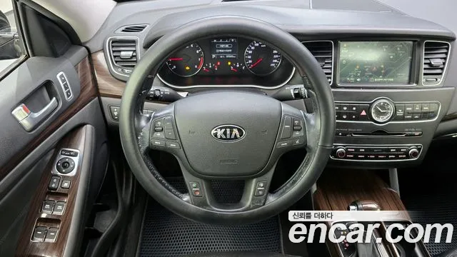 Kia K7 2016 — фото 14