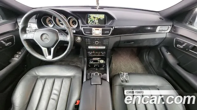 Mercedes-Benz E-Class 2016 — фото 7