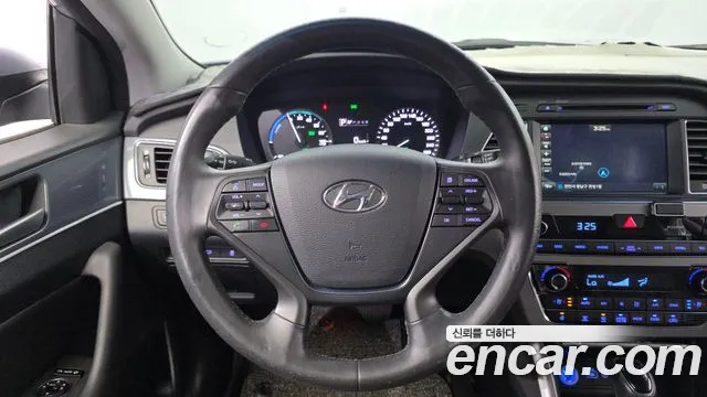 Hyundai Sonata 2015 — фото 15