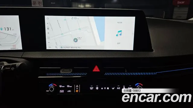Kia EV6 2023 — фото 14