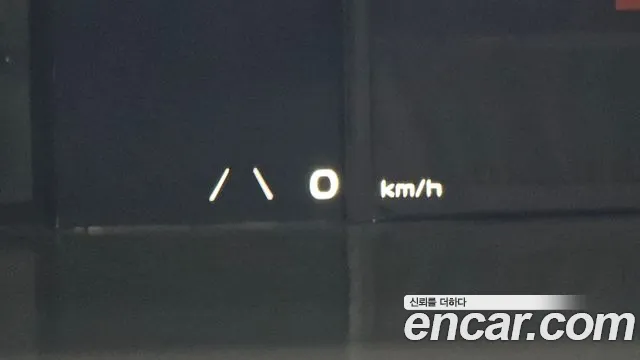 Kia EV6 2023 — фото 18