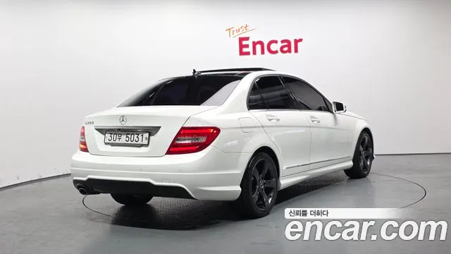 Mercedes-Benz C-Class 2013 — фото 2