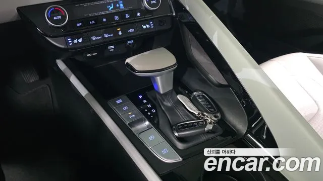 Hyundai AVANTE 2021 — фото 9