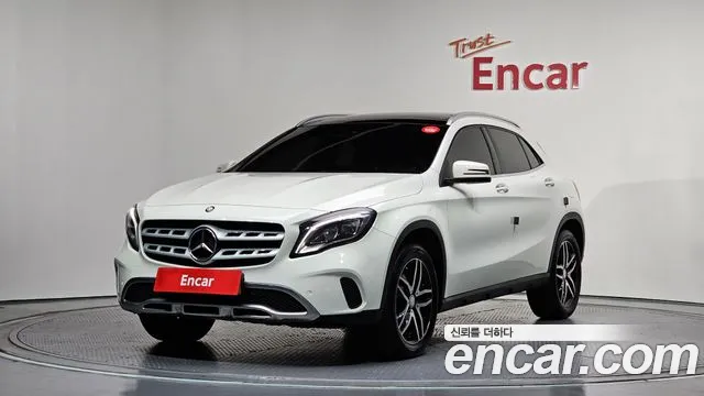 Mercedes-Benz GLA-Class 2018 — фото 1