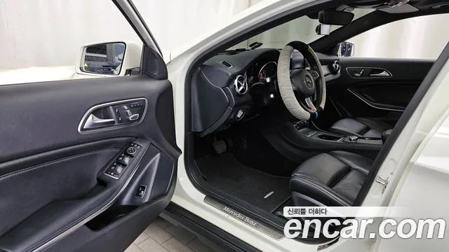 Mercedes-Benz GLA-Class 2018 — фото 10