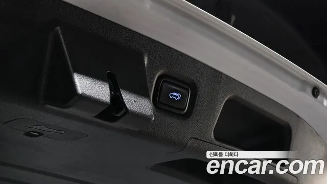 Hyundai Santafe 2019 — фото 20