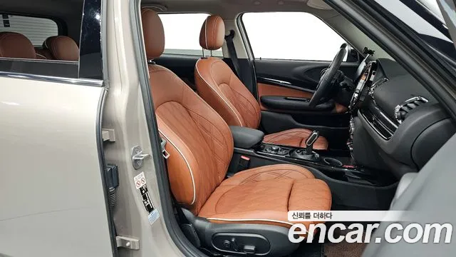 Mini Clubman 2022 — фото 10