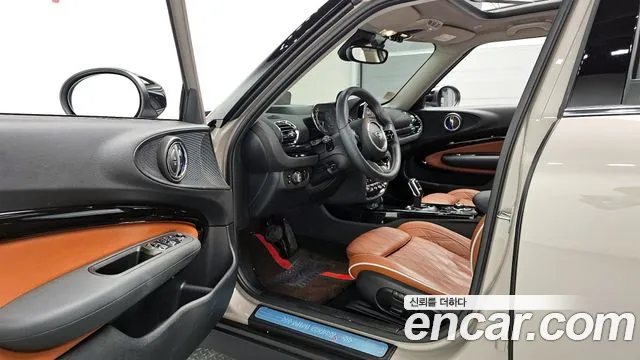 Mini Clubman 2022 — фото 12