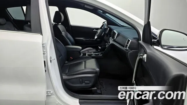 Kia Sportage 2019 — фото 10