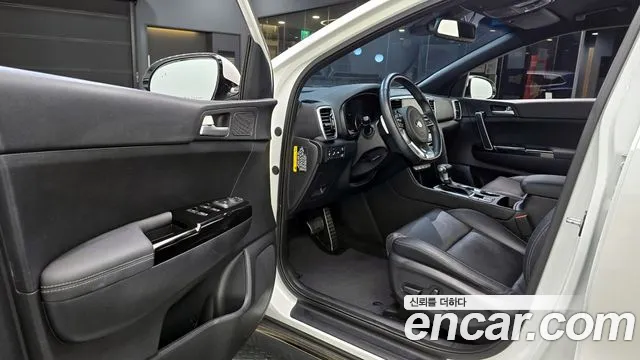 Kia Sportage 2019 — фото 11