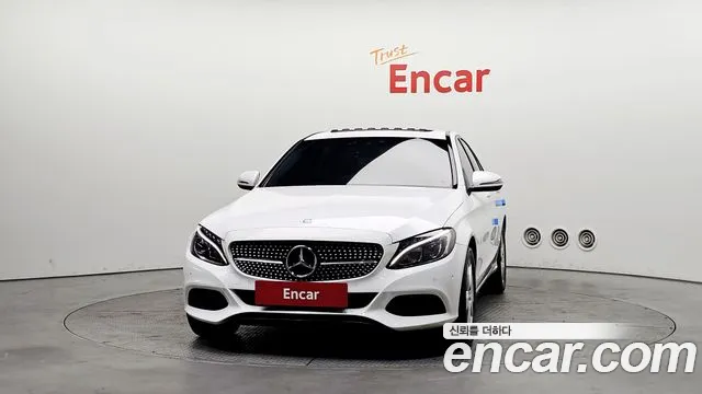 Mercedes-Benz C-Class 2017 — фото 3