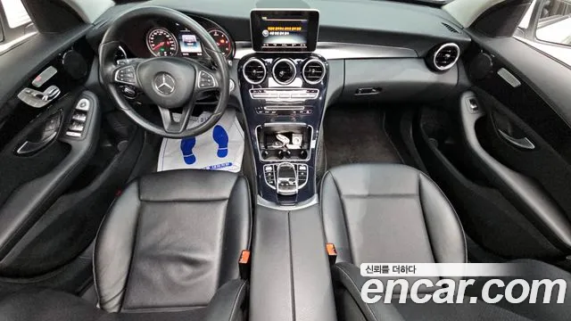 Mercedes-Benz C-Class 2017 — фото 7