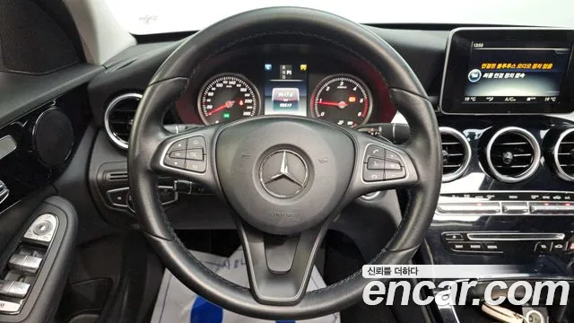 Mercedes-Benz C-Class 2017 — фото 14