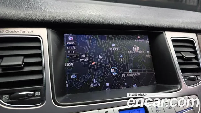 Hyundai Genesis 2011 — фото 14
