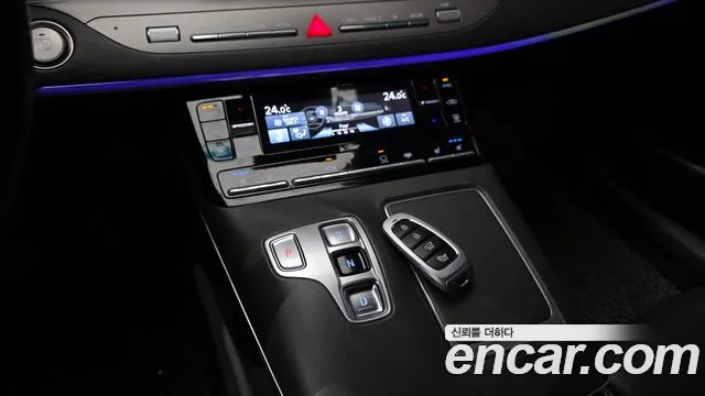 Hyundai Grandeur 2020 — фото 9