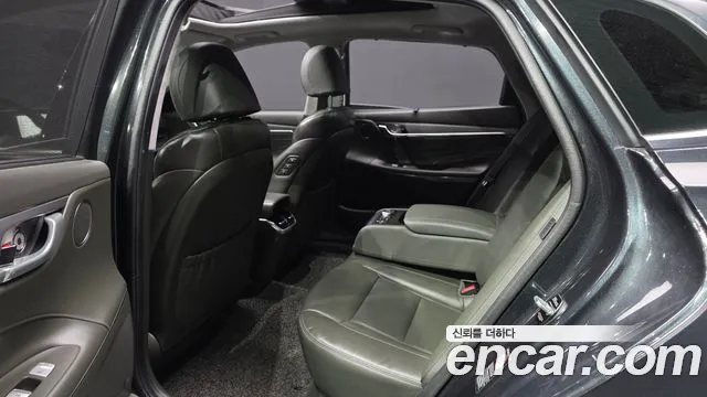 Hyundai Grandeur 2020 — фото 11