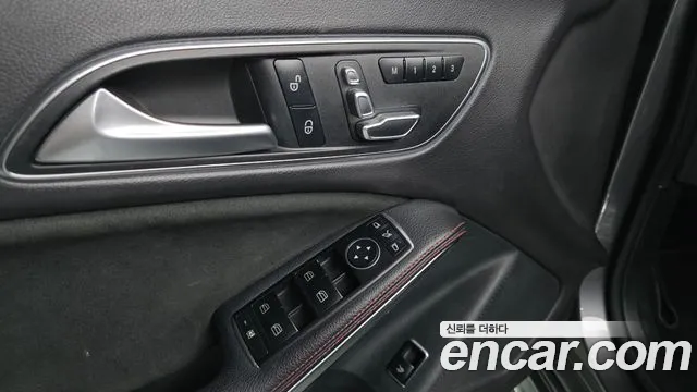 Mercedes-Benz CLA-Class 2018 — фото 17