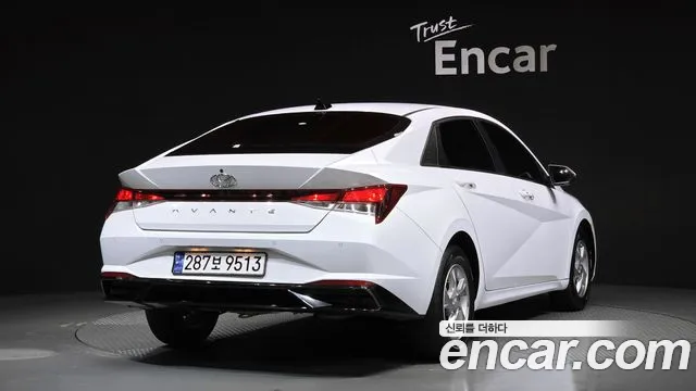 Hyundai AVANTE 2021 — фото 2