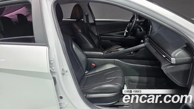 Hyundai AVANTE 2021 — фото 10
