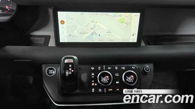 Land Rover Defender 2020 — фото 14