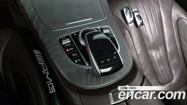 Mercedes-Benz CLS-Class 2020 — фото 17