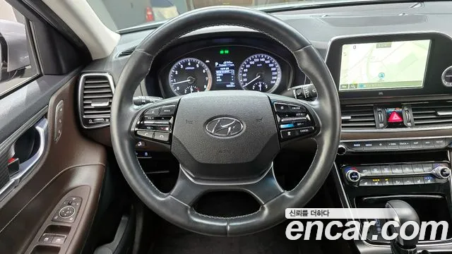 Hyundai Grandeur 2018 — фото 13