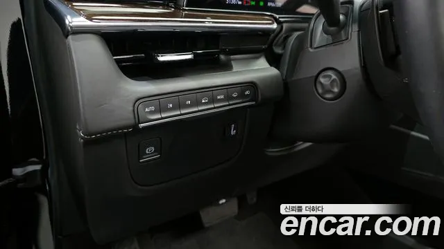 Cadillac Escalade 2023 — фото 14