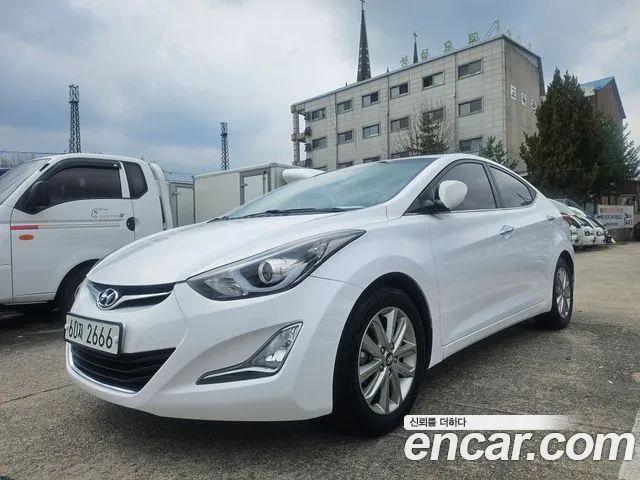 Hyundai AVANTE 2015 — фото 1