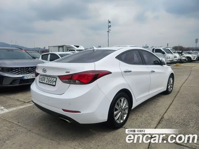 Hyundai AVANTE 2015 — фото 2