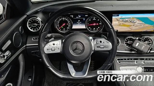 Mercedes-Benz E-Class 2019 — фото 15