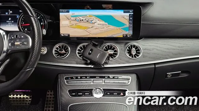 Mercedes-Benz E-Class 2019 — фото 16