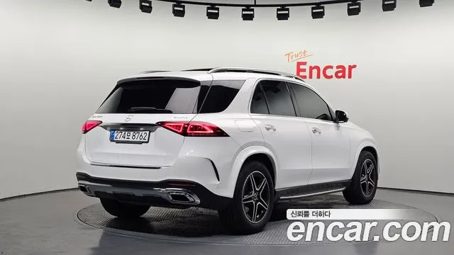 Mercedes-Benz GLE-Class 2021 — фото 2