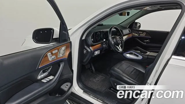 Mercedes-Benz GLE-Class 2021 — фото 10