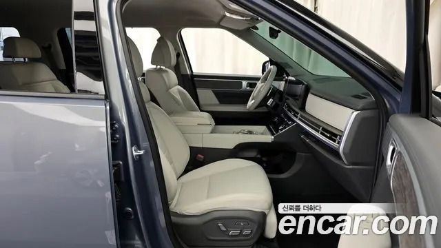 Hyundai Santafe 2024 — фото 11